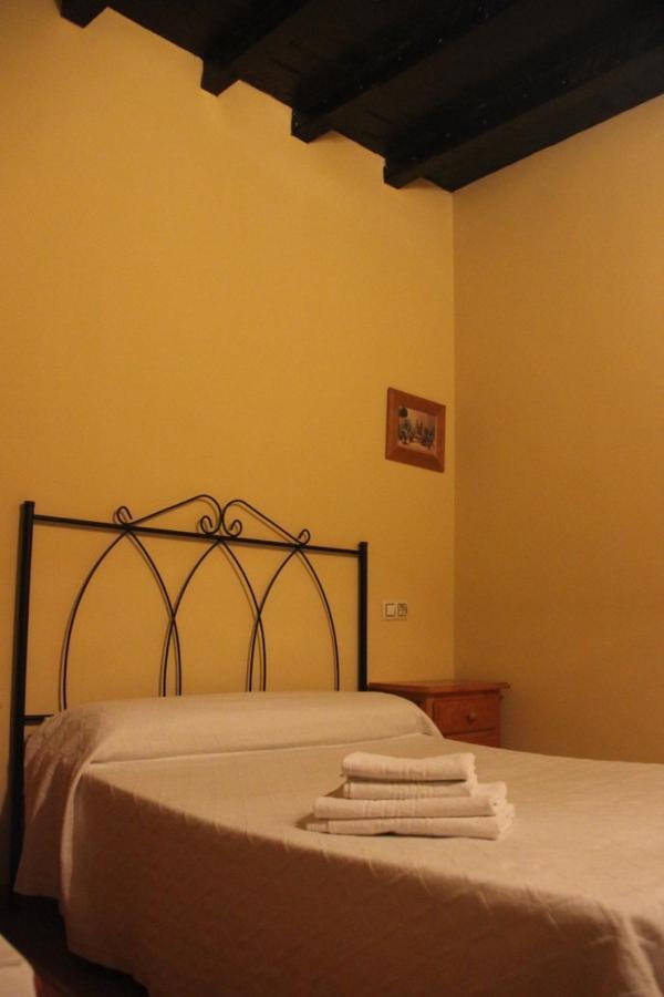 Casa Rural La Cancha I Navalacruz ภายนอก รูปภาพ